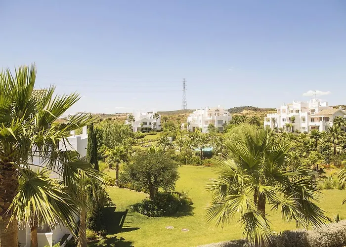 Alcazaba Lagoon 2165 * 에스테포나