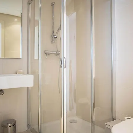 Alcazaba Lagoon 2165 *