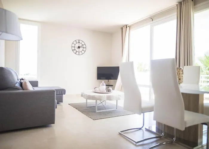 Alcazaba Lagoon 2165 * Estepona